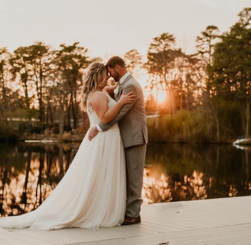 Lake Front Wedding Venue